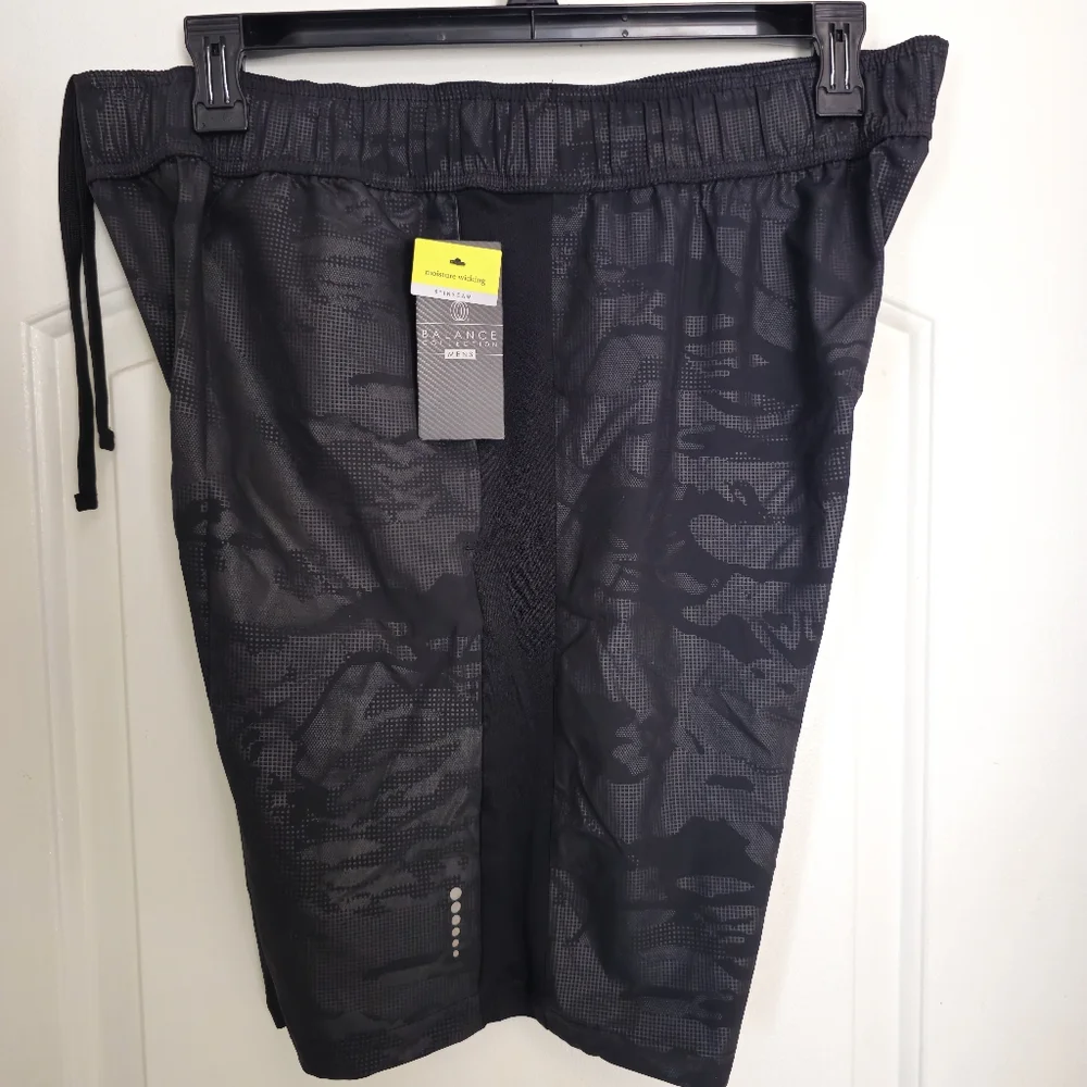 Men's Balance Collection Athletic Shorts Camouflage Embossed Black Large